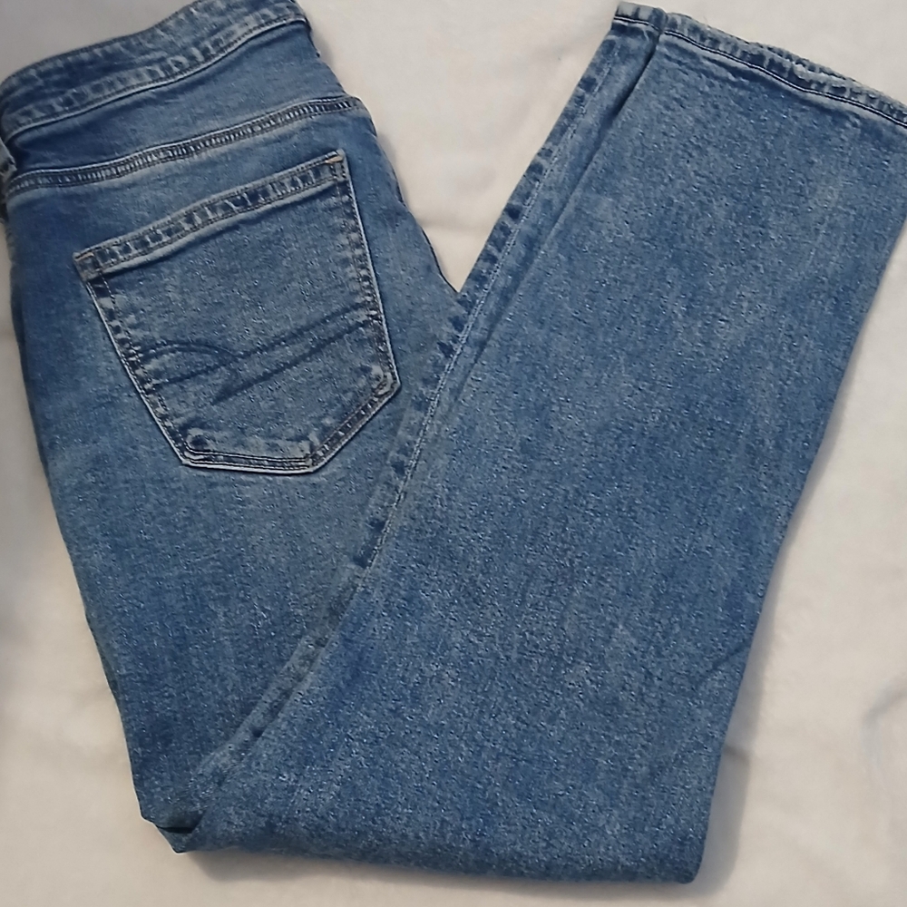 American Eagle Outfitters Blue Distressed Boyfriend Jeans - Picture 4 of 7